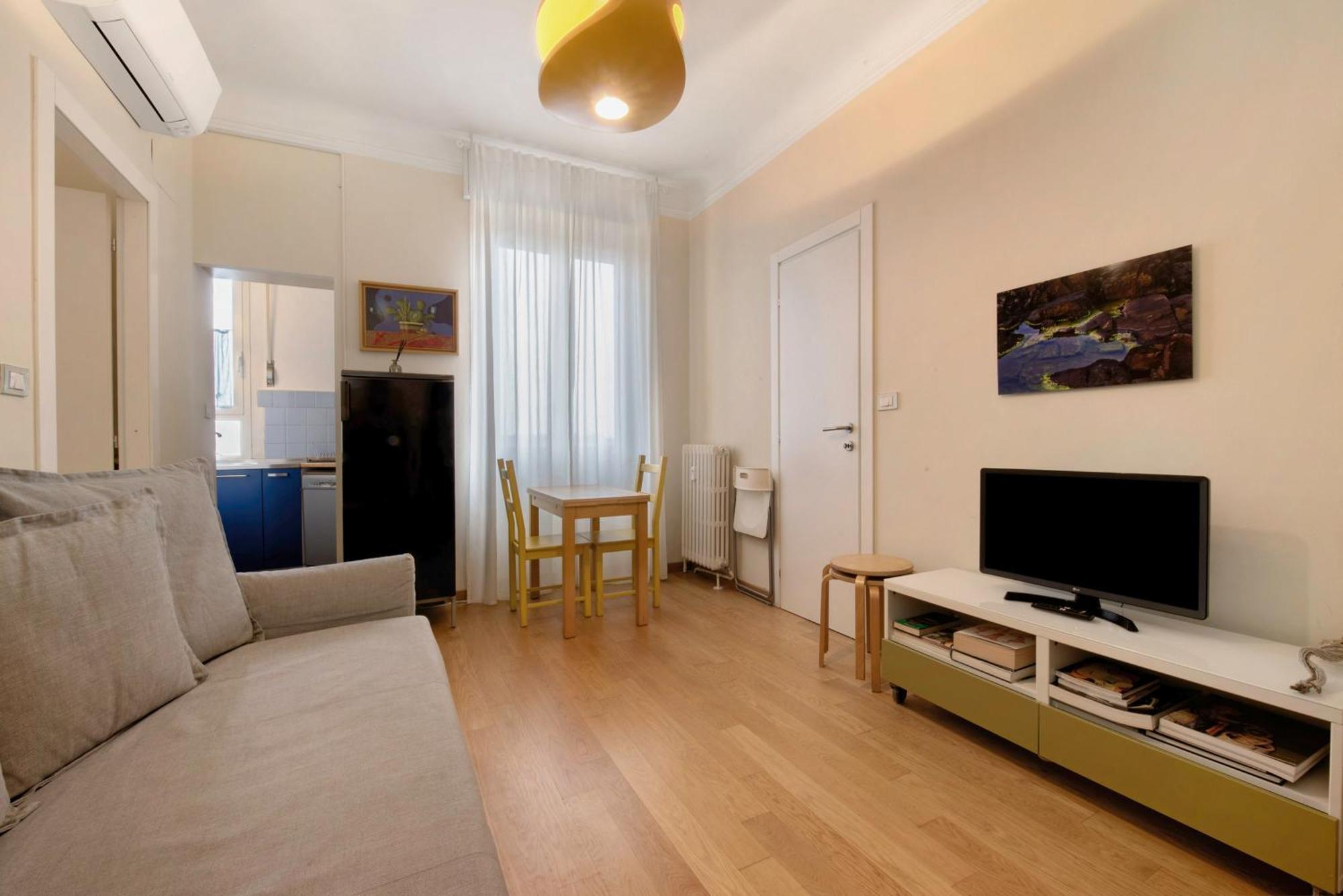 Comfy And Quiet, Great Location